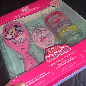 Wet brush Minnie Set